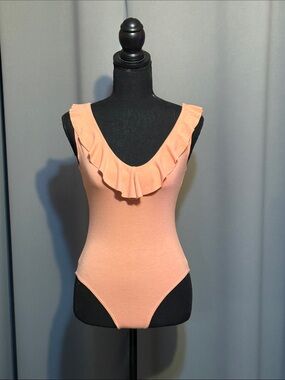 Forever 21 Peach Ruffle V-Neck Sleeveless Bodysuit